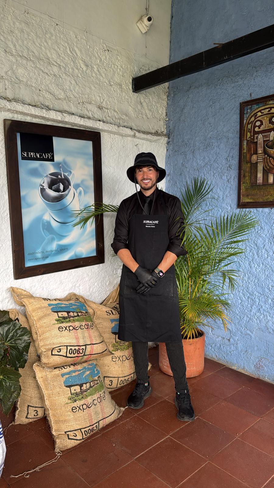 Chris Rosas — fundador de Coffee Power